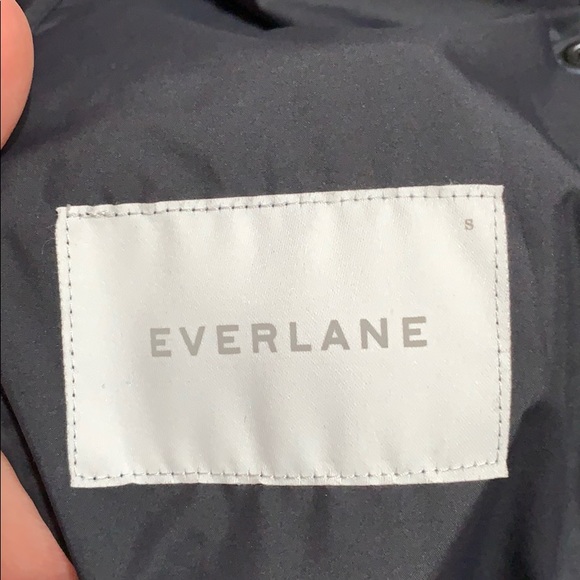 EVERLANE Lightweight Shell Jacket - Picture 6 of 7